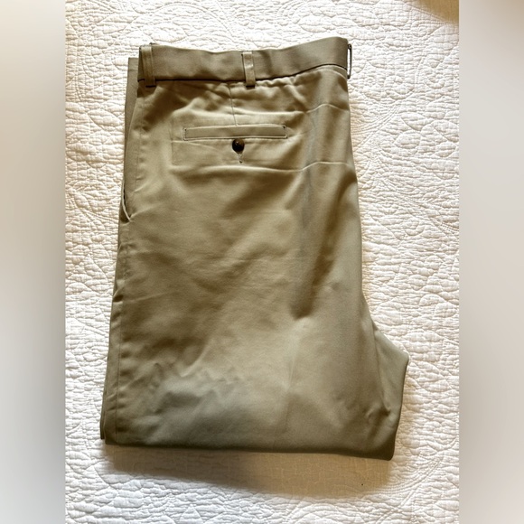 Haggar Pants - Picture 1 of 3